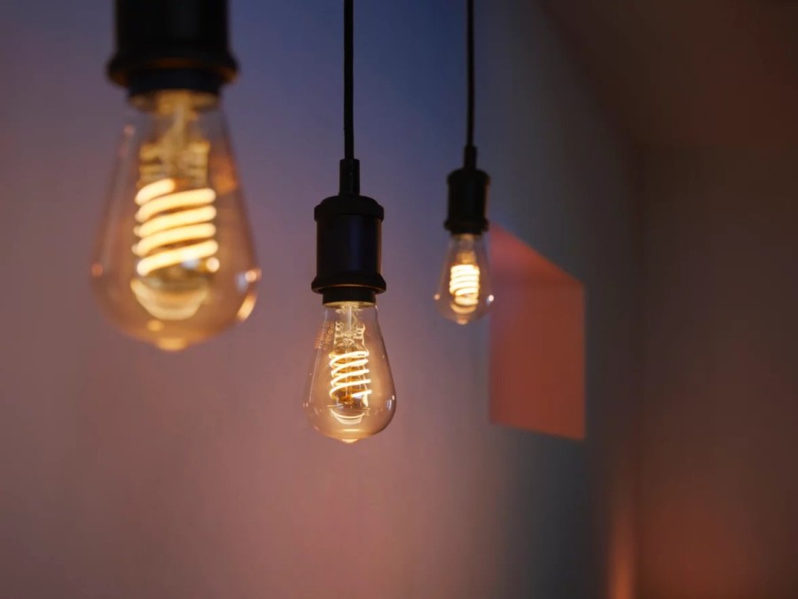 Smartes Licht Philips Hue | E27 - Filament Edison St64 - 550